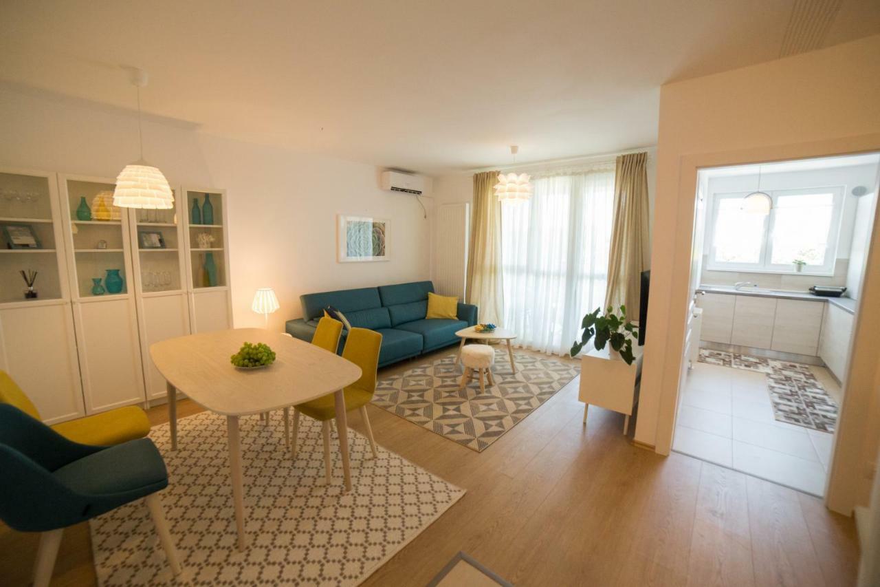 Apartament Adora Travel